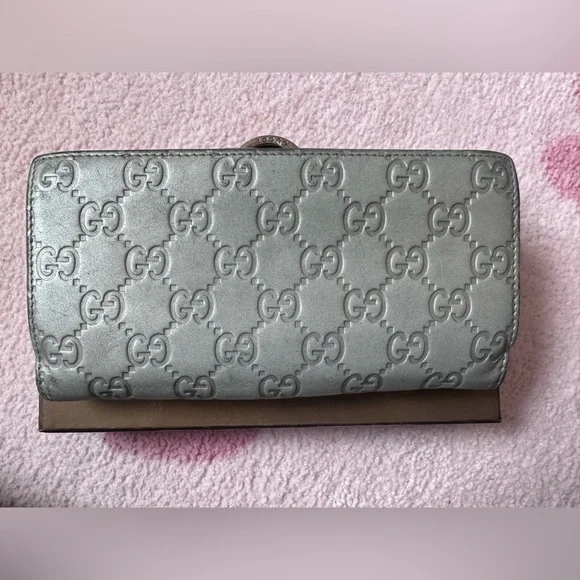 Gucci Leather Continental D-Ring Wallet - Picture 10 of 16